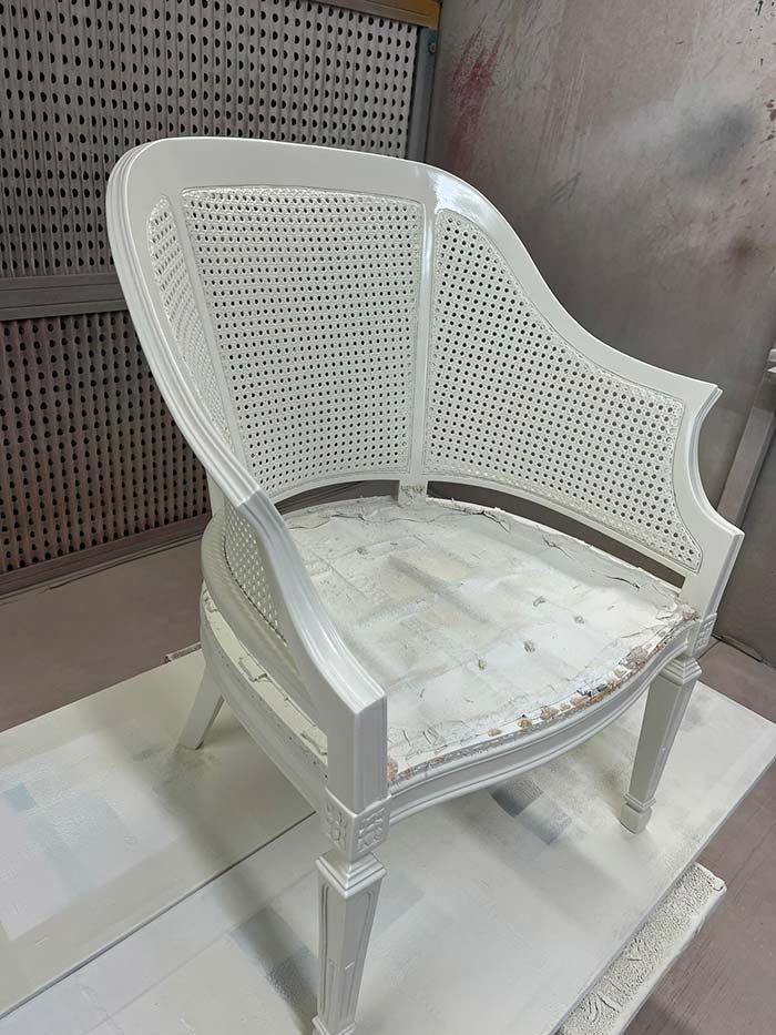 Barnizados Y Lacados 3m silla renovada